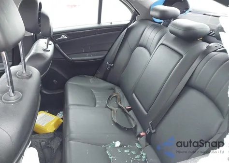 2007 Mercedes-Benz C 280 Luxury 4Matic из США, поврежденный, VIN WDBRF92H27F872604